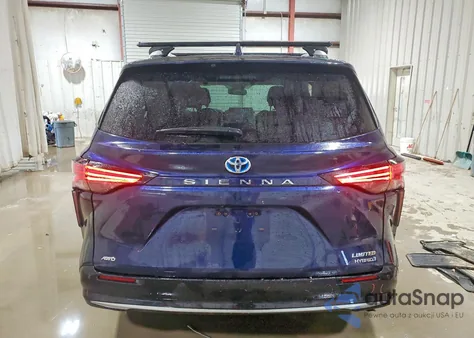 2021 Toyota Sienna Limited z USA, uszkodzony, nr VIN 5TDZSKFC2MS038119